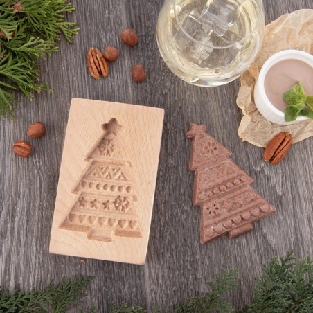 Puidust jõulupuu küpsiselõikur 13x8 cm