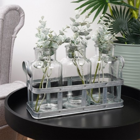 Klaasist lillevaasid koos alusega 3 tk.