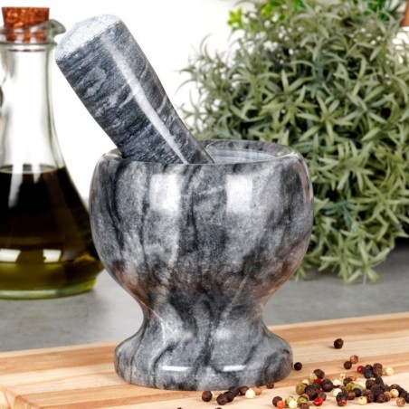 Graniidist vürtsi uhmer