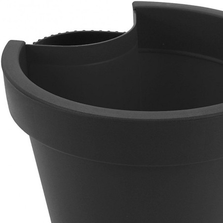 Mustast plastikust vihmaveerenni ripplillepott 24 cm