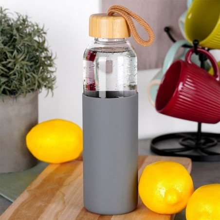 Klaasist veepudel silikoon ümbrisega 500 ml