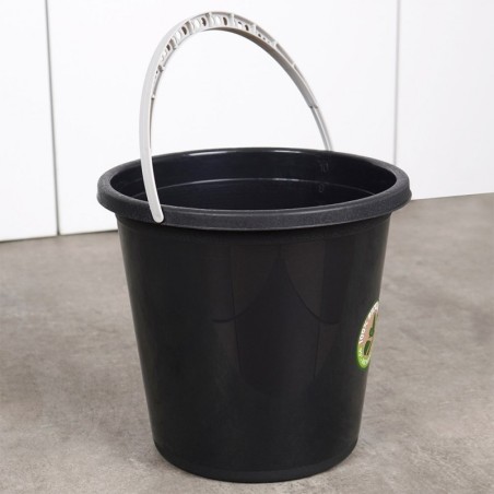 Must plastikust ämber 10 l