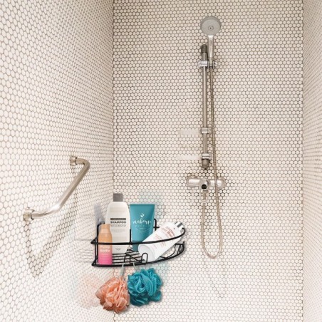 Vannitoa dušši nurgariiul, metall, must