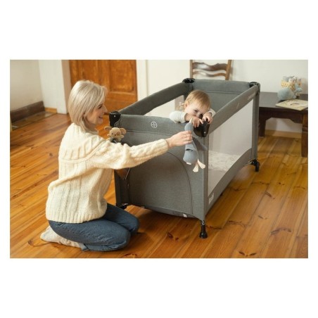 REISIVOODI ESTI MUST