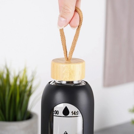 Klaasist veepudel silikoonkaanega, must 1 ... | FreshDesign.ee