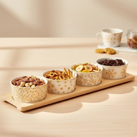 Portselanist suupistekausid kandikul, 5 tk.